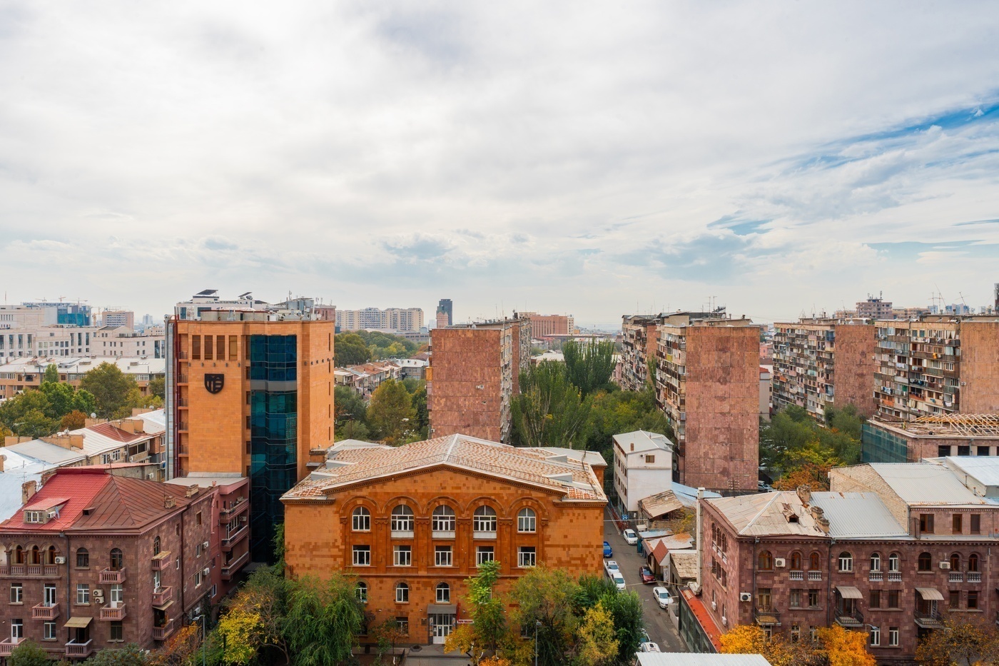 Koghbatsi 16-110 * — Բնակարան · Երևան · 19