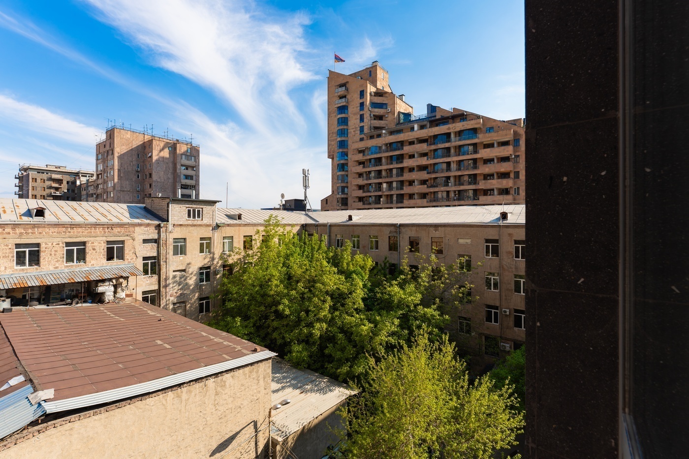 Pap Tagavor 26/4-23/1 * — Բնակարան · Երևան · 44