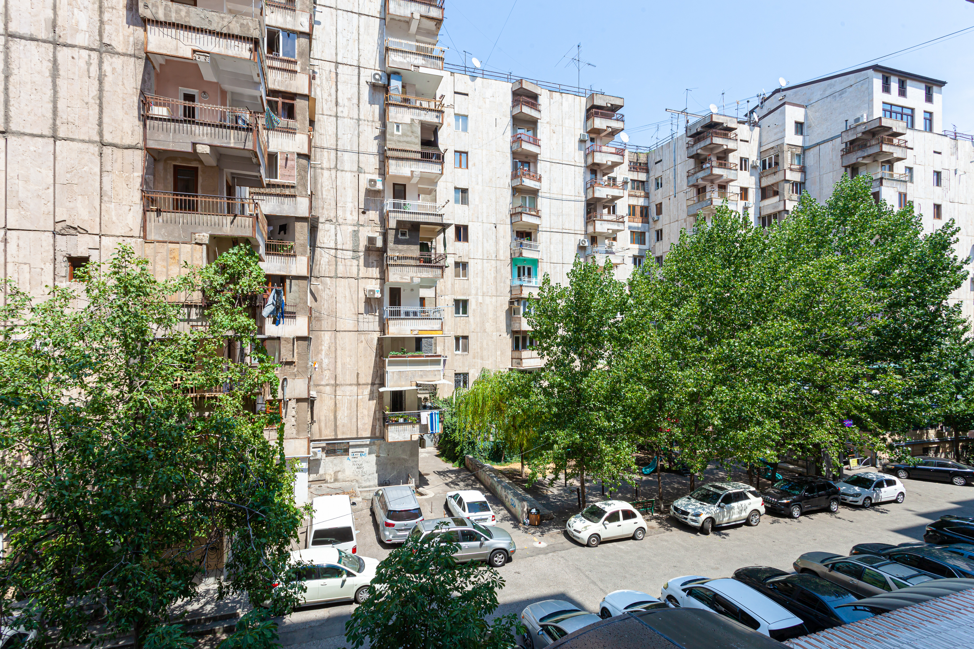 Yekmalyan 1-33/1* — Բնակարան · Երևան · 22